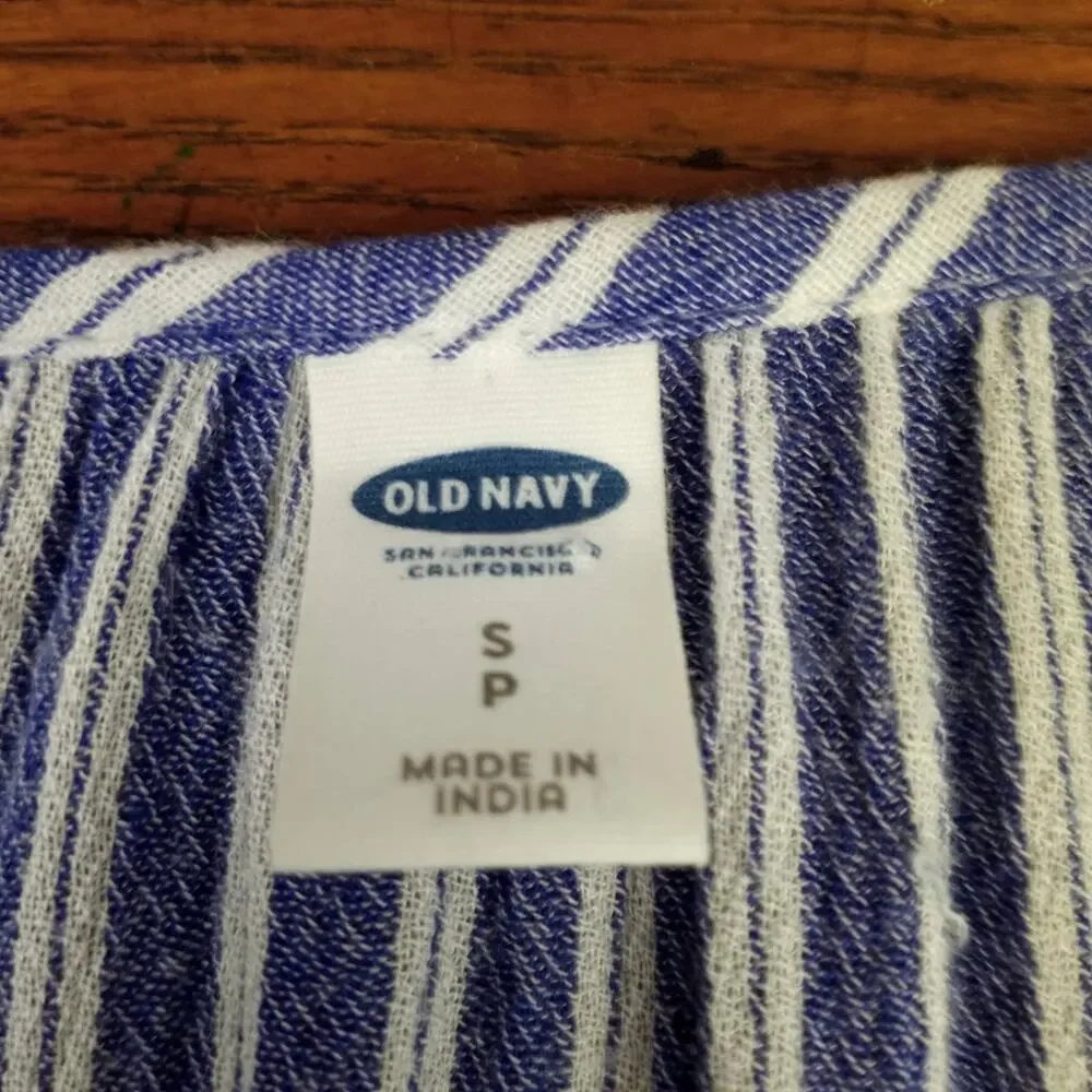 OLD NAVY~Baby Doll Style Peasant Top ~S